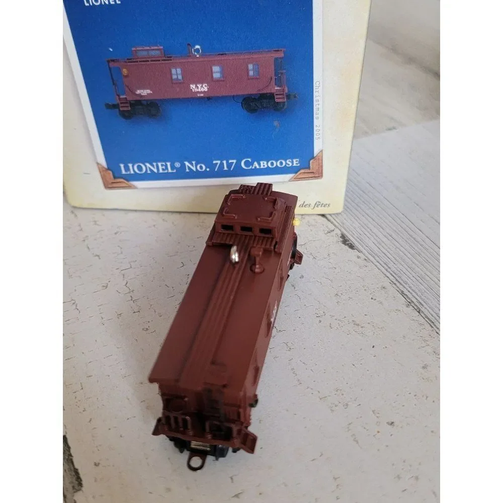 Hallmark lionel No. 717 Caboose ornament Xmas‎ 2005
